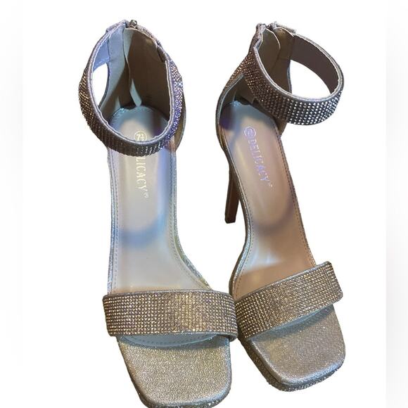 Delicacy Rose Gold Rhinestone Formal Heels Size 7.5 - Picture 2 of 4